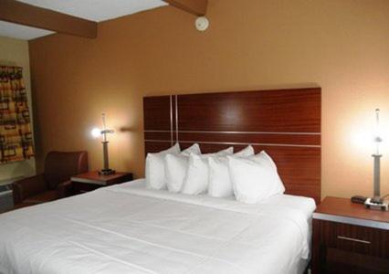 Quality Inn 이스트더뷰크 외부 사진