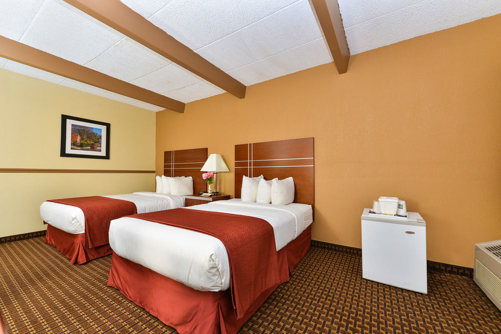 Quality Inn 이스트더뷰크 외부 사진